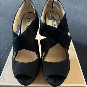 Michael Kors Elena cross strap